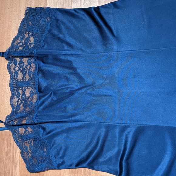 Vintage Kayser blue slip with lace trim - Picture 4 of 6